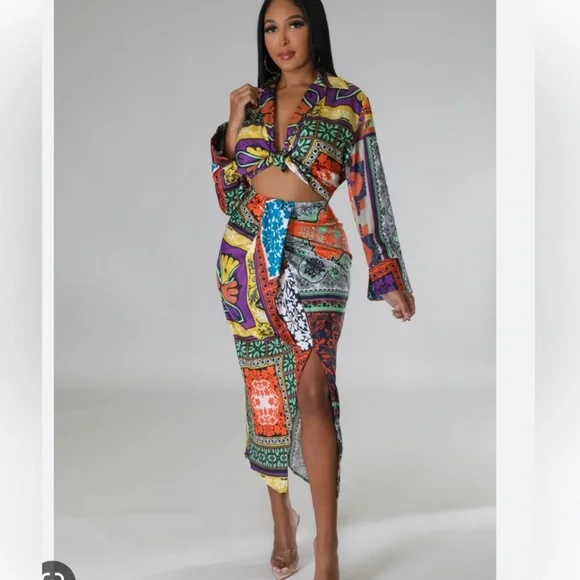 Zara printed crop blouse - never worn - Picture 6 of 7